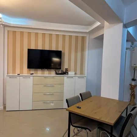 Mamaia Nord דירה